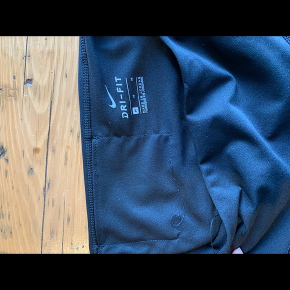 Nike Dri Fit High Rise Leggings - Picture 5 of 6